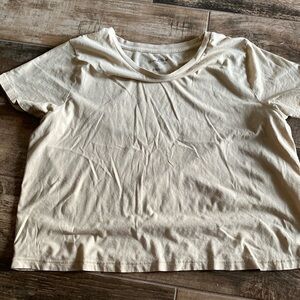 Universal thread xxl shirt